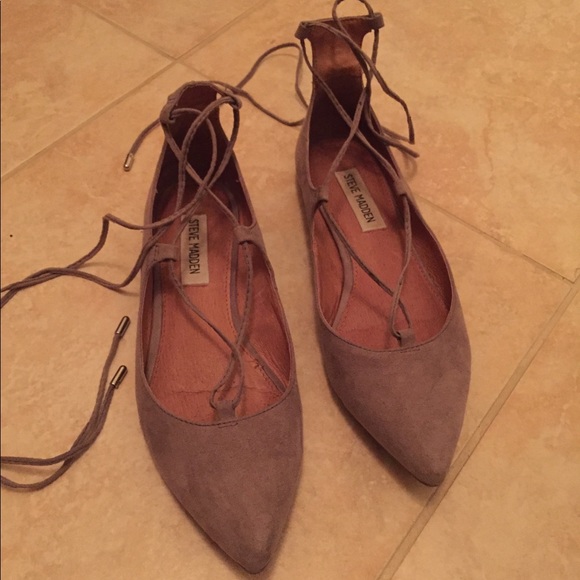 Steve Madden Lecrew Lace Up Flats - Picture 3 of 8